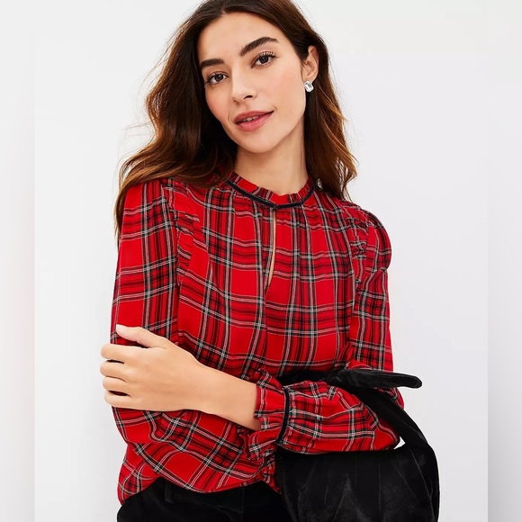Plaid Ruched Ruffle Neck Blouse - Picture 2 of 4